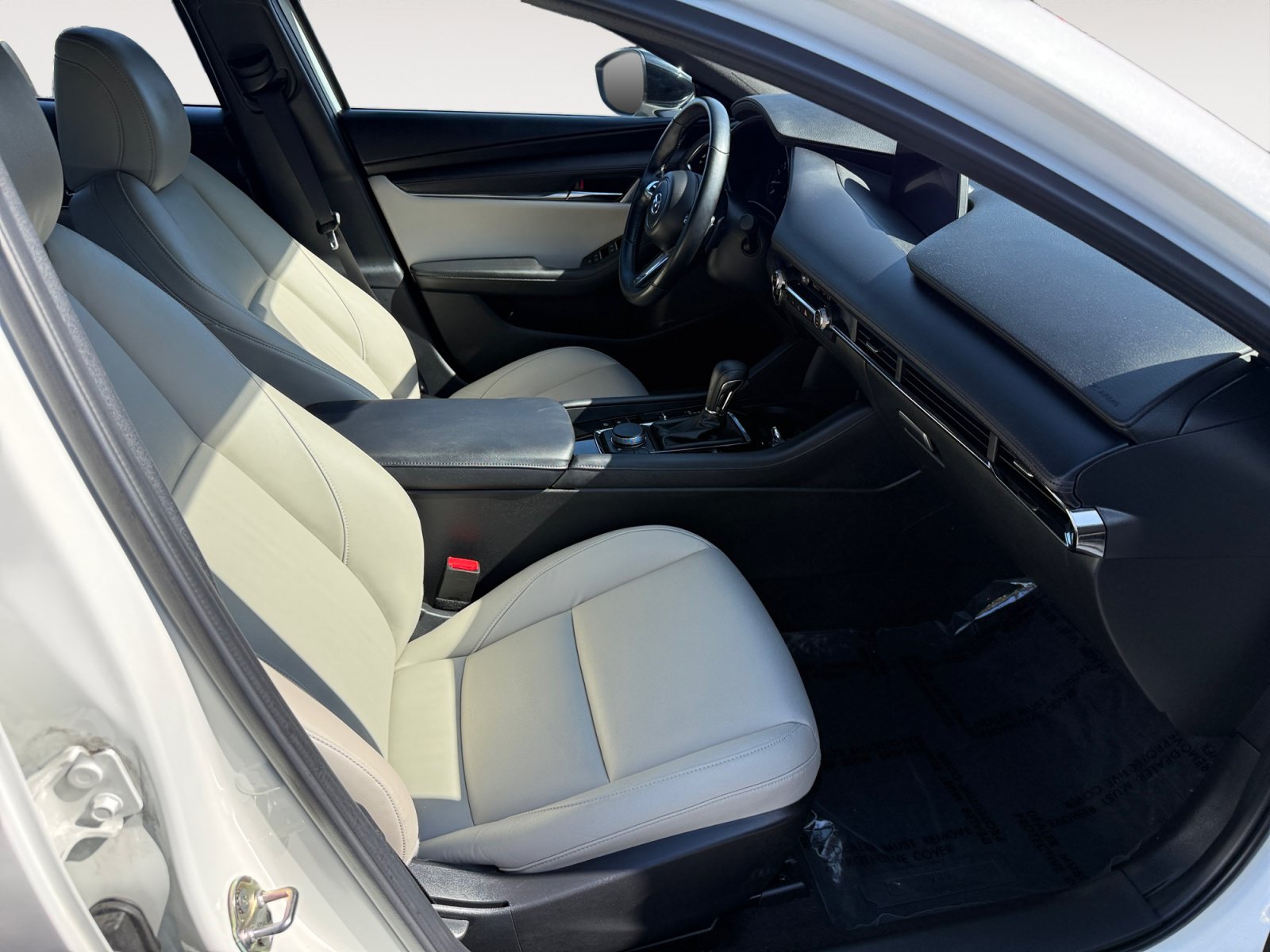 Certified 2022 MAZDA MAZDA3 s AWD/4WD image 19
