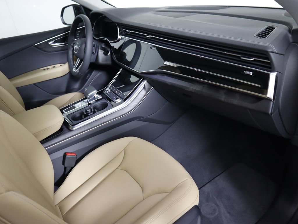 Used 2025 Audi Q8 Premium w/ Black Optic Package image 19