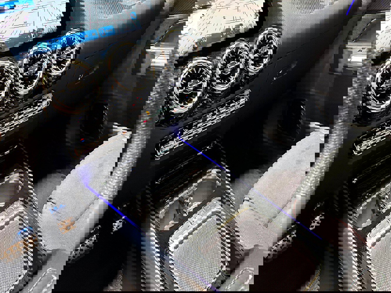 Used 2026 Mercedes-Benz GLA 35 AMG 4MATIC image 27