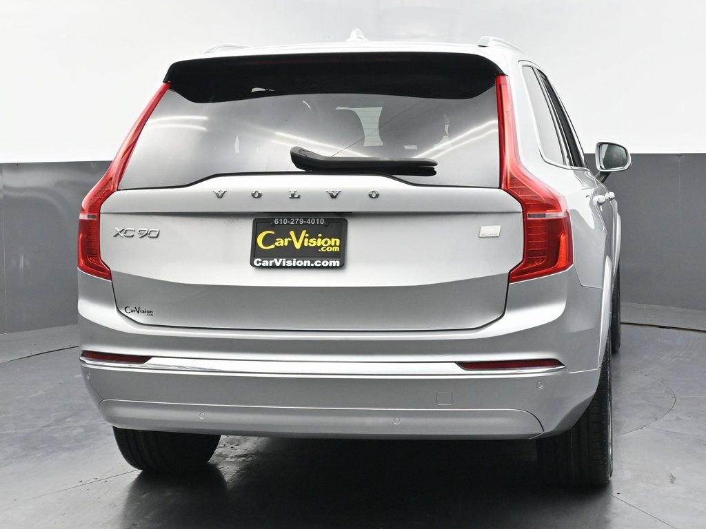 Used 2022 Volvo XC90 T8 Inscription image 4