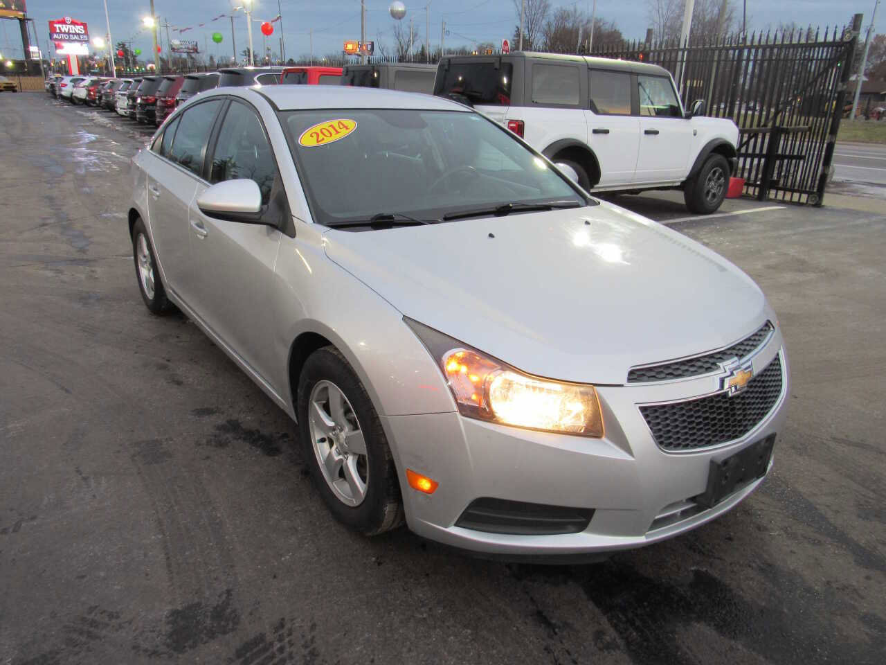 Used 2014 Chevrolet Cruze LT image 3