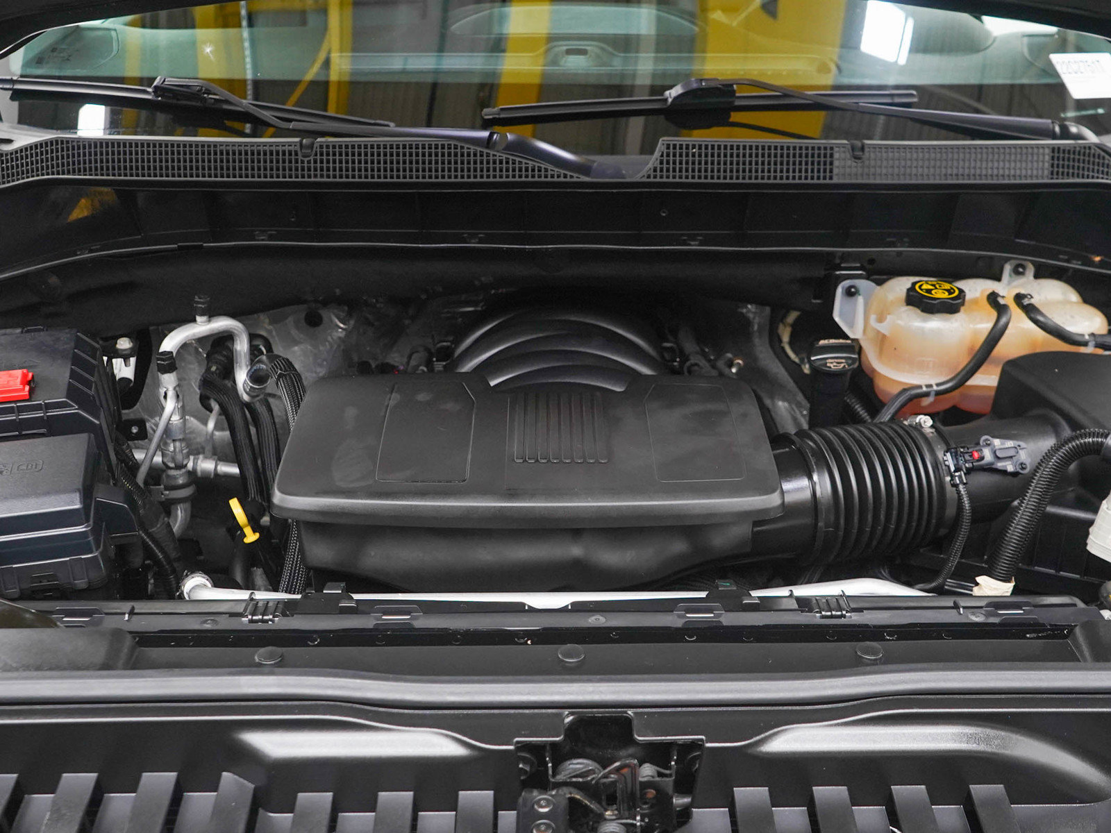 Used 2021 Chevrolet Silverado 1500 LTZ AWD/4WD image 34