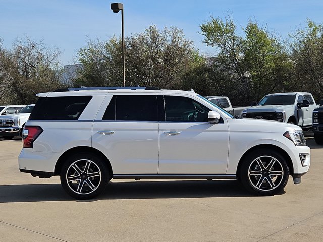 Used 2019 Ford Expedition Limited w/ Texas Edition Package video 4