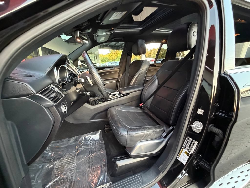 Used 2018 Mercedes-Benz GLS 550 4MATIC image 28