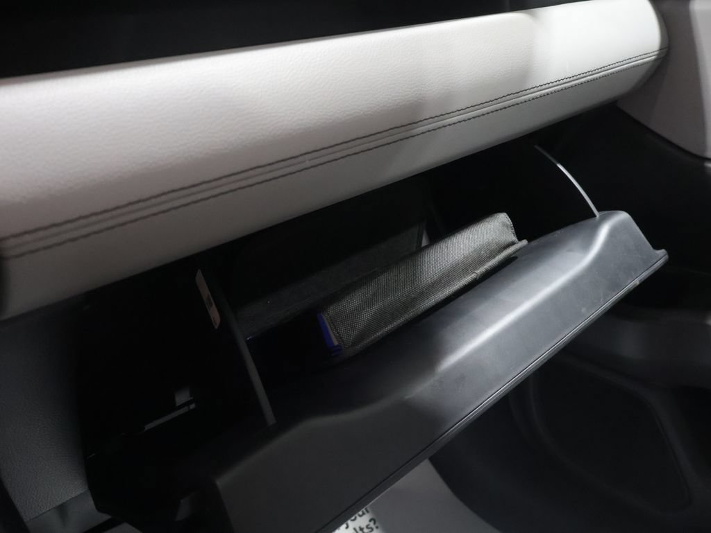 Used 2025 Honda Pilot Touring image 34