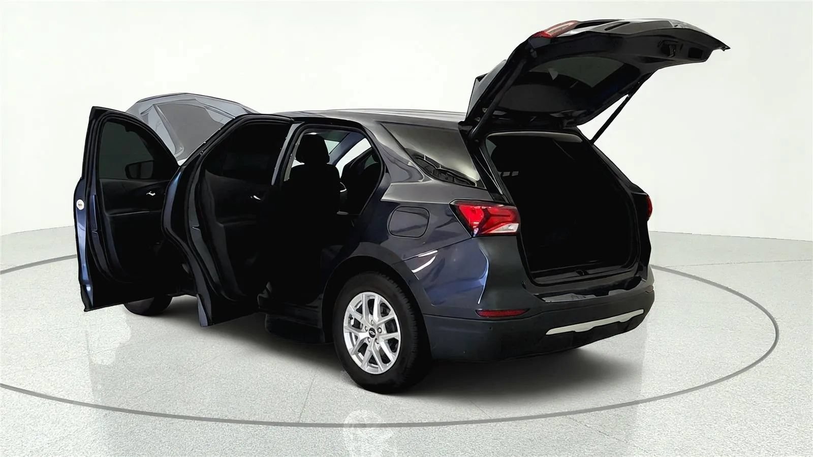 Used 2022 Chevrolet Equinox LT FWD image 11