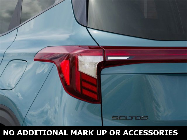 New 2025 Kia Seltos S image 11