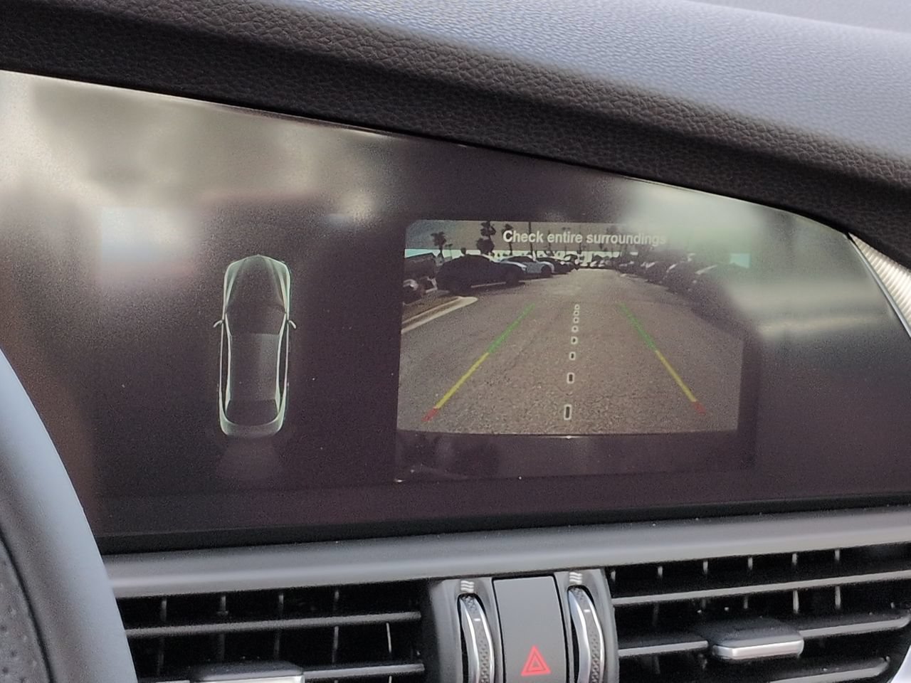 New 2026 Alfa Romeo Giulia w/ Driving Assist Package RWD image 19