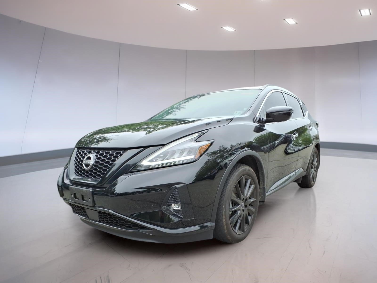 Used 2024 Nissan Murano SV w/ SV Midnight Edition Package AWD/4WD image 3