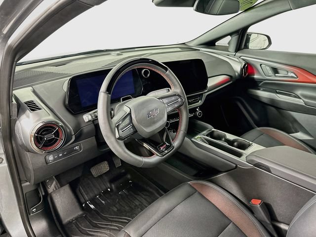 Used 2024 Chevrolet Equinox EV RS FWD image 18