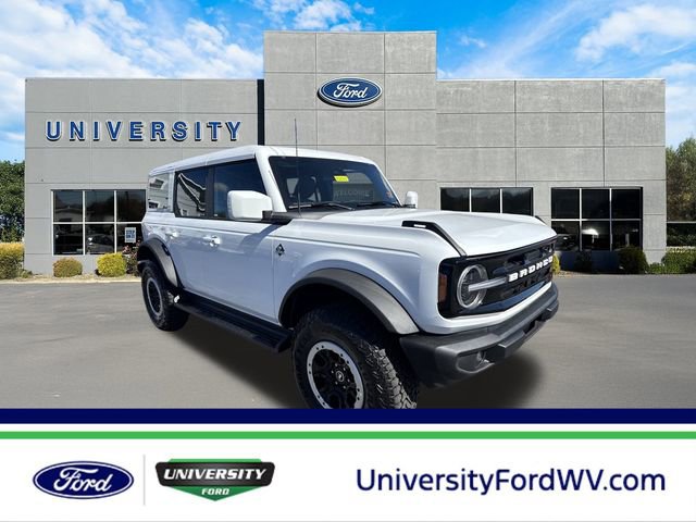 New 2025 Ford Bronco Outer Banks w/ Sasquatch Package image 1