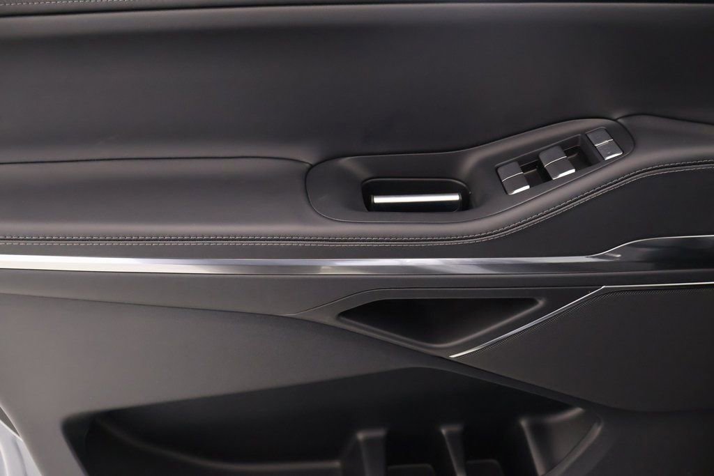 New 2026 Lincoln Navigator Premiere image 16