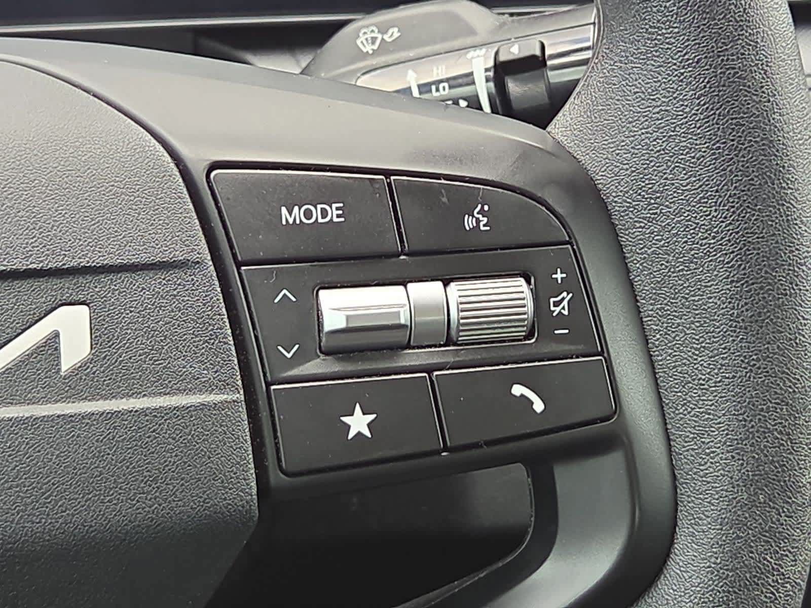 Certified 2025 Kia K4 FWD image 22