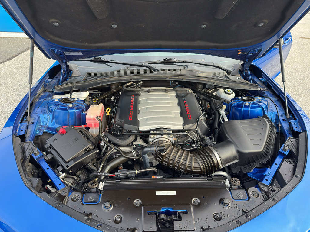 Used 2018 Chevrolet Camaro SS image 18