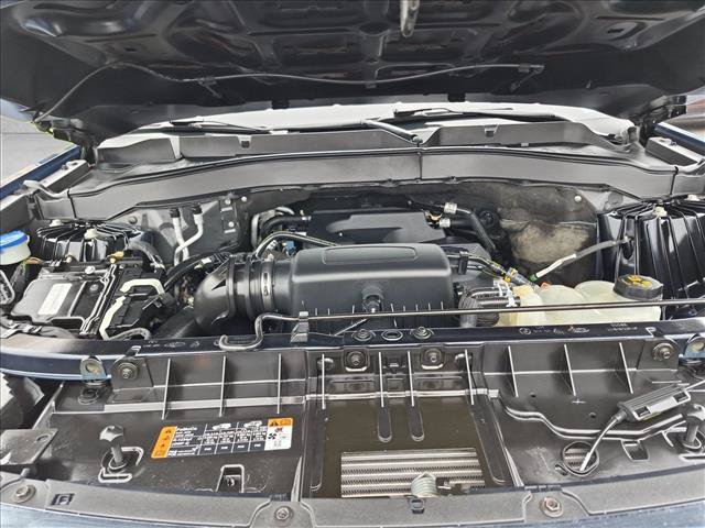 Used 2020 Ford Explorer XLT w/ Equipment Group 202A RWD image 24