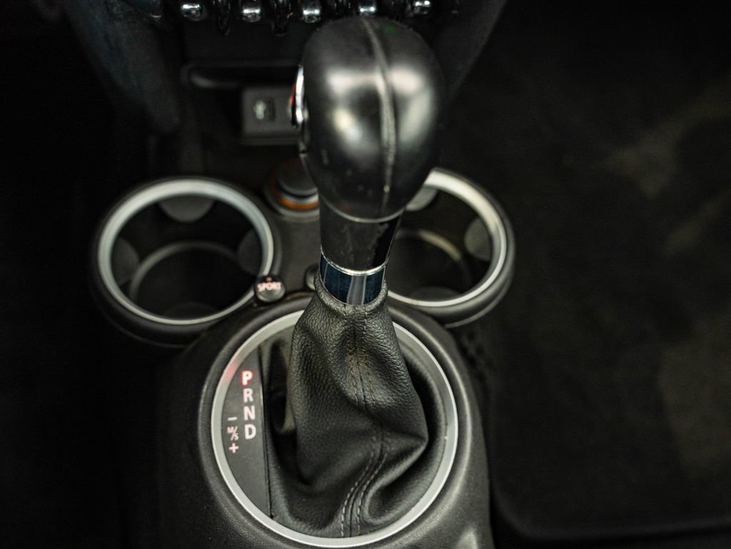 Used 2014 MINI Cooper S FWD image 32