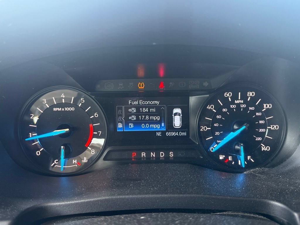 Used 2018 Ford Explorer XLT AWD/4WD image 20