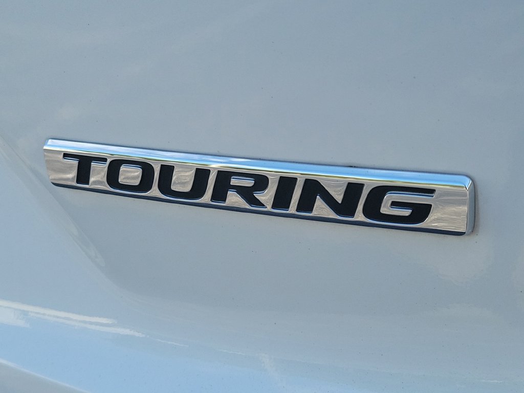 Used 2021 Honda CR-V Touring image 14