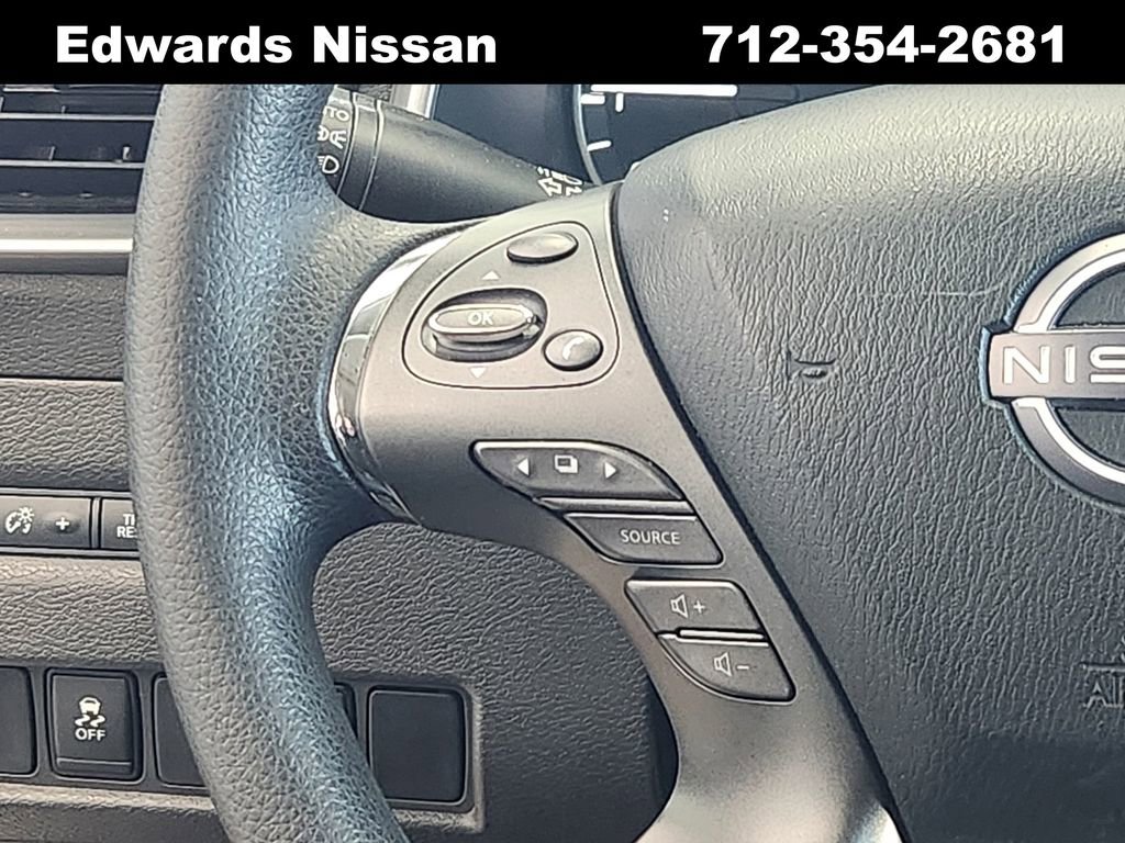 Used 2023 Nissan Murano S image 23