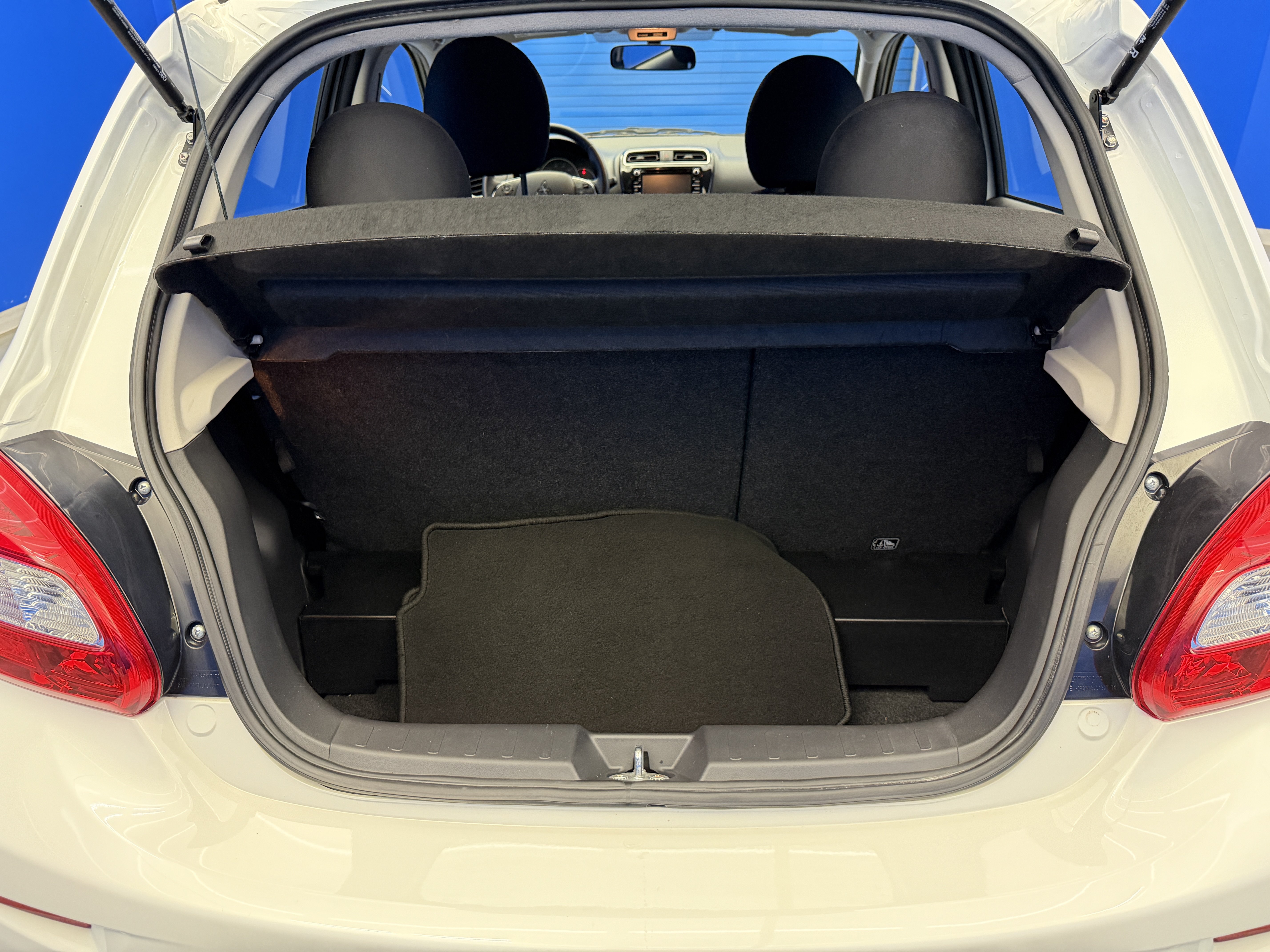 Used 2018 Mitsubishi Mirage SE FWD image 25