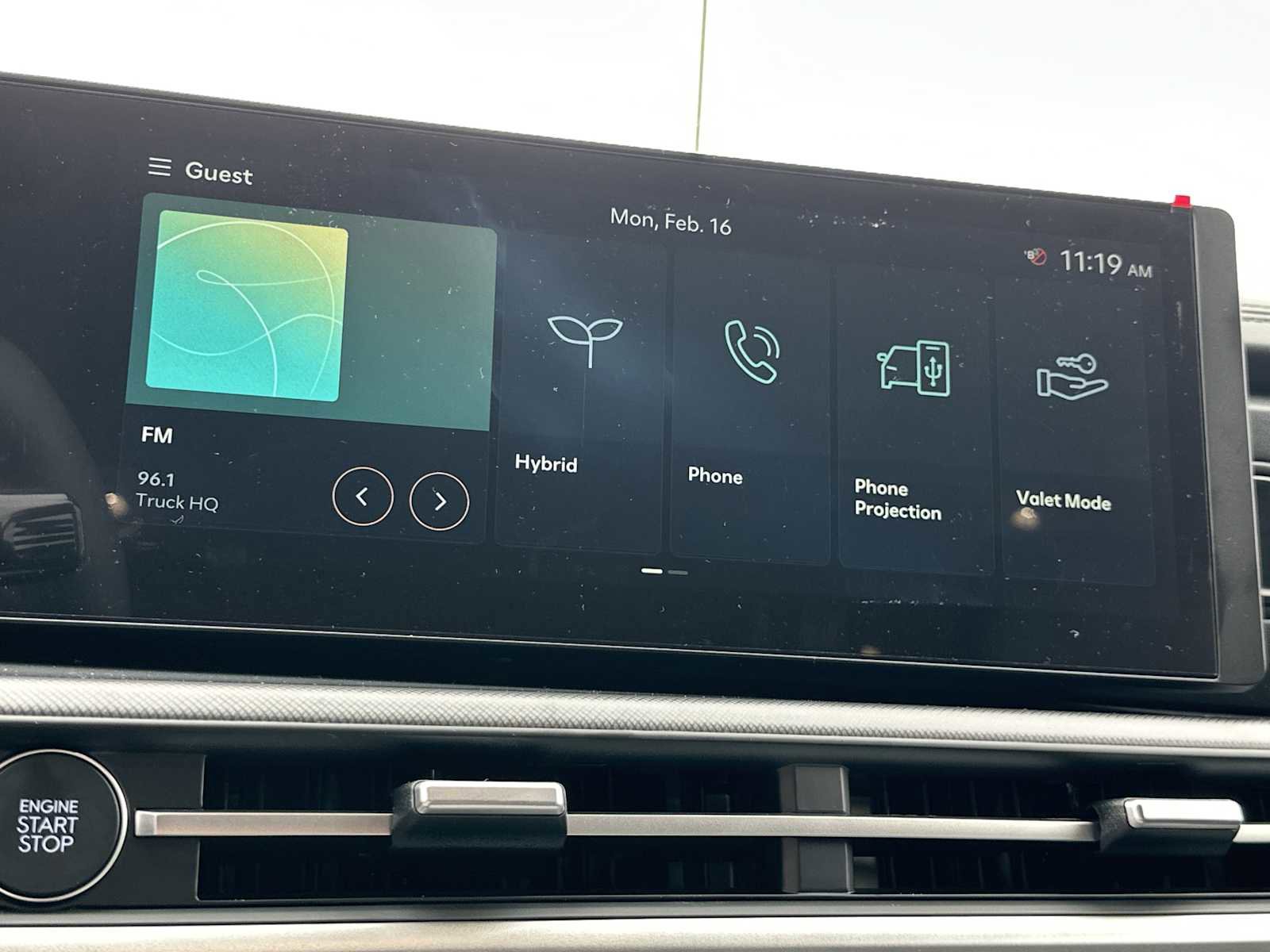 New 2026 Hyundai Santa Fe SEL FWD image 16