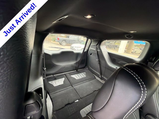 Used 2026 Chrysler Pacifica Select FWD image 25