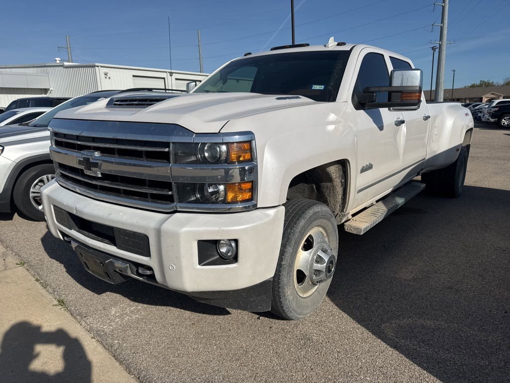 Used 2019 Chevrolet Silverado 3500 High Country w/ Duramax Plus Package image 3