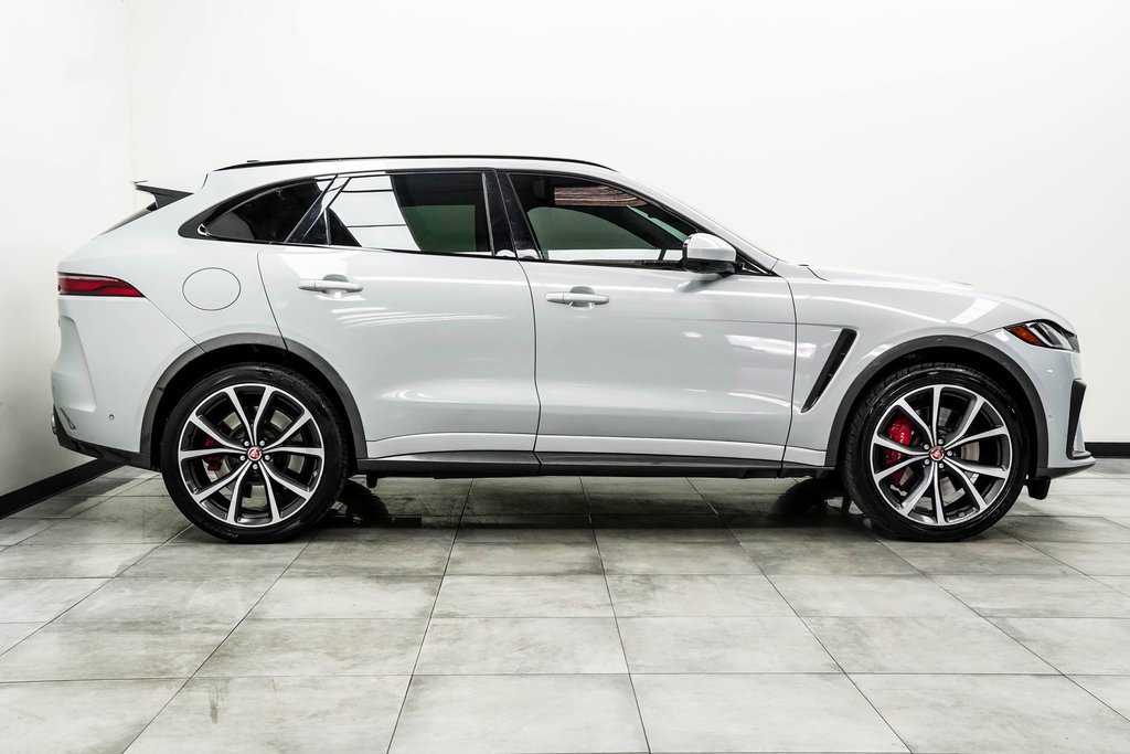 Used 2021 Jaguar F-PACE SVR image 10