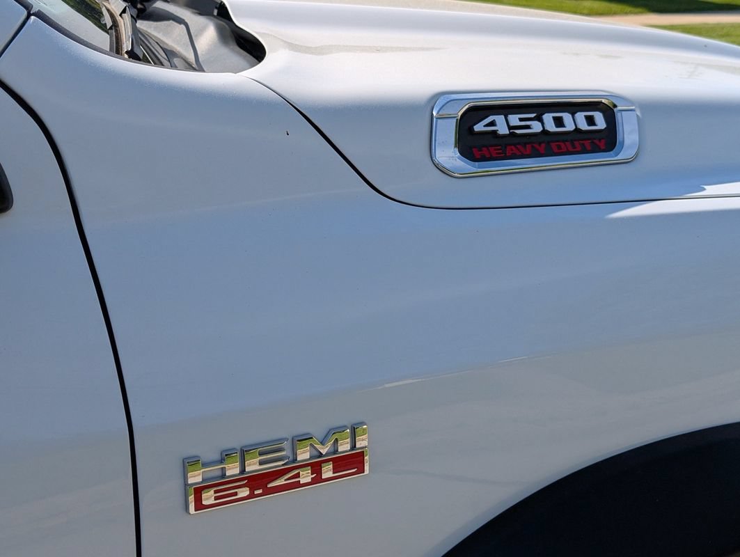 Used 2022 RAM 4500 Tradesman RWD image 16