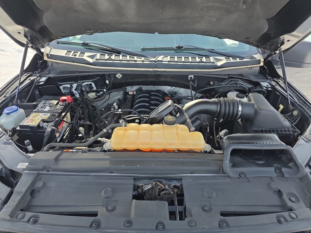 Used 2018 Ford F150 XLT w/ Trailer Tow Package image 28