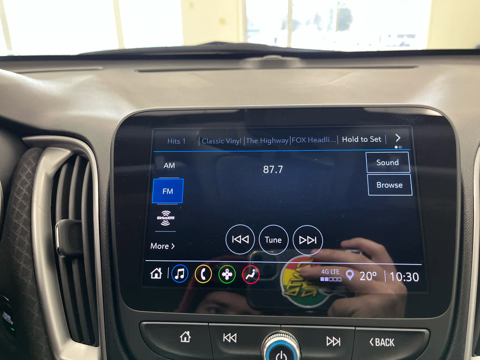 Used 2024 Chevrolet Malibu LT FWD image 30