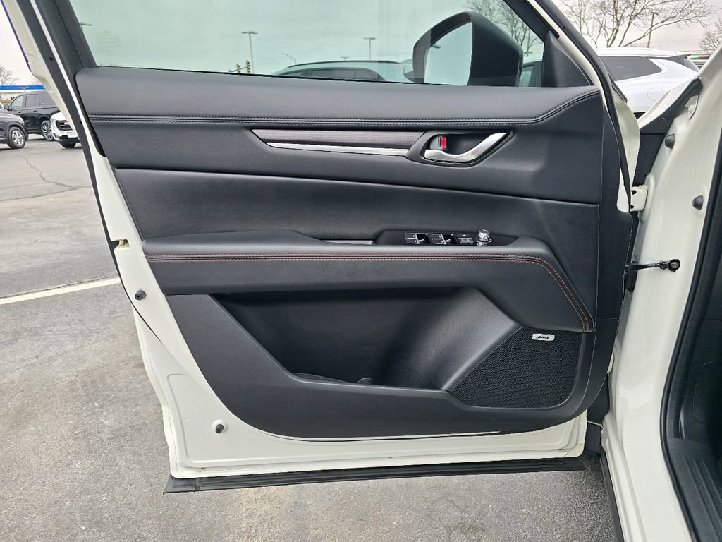 Used 2024 MAZDA CX-5 Carbon Edition image 11