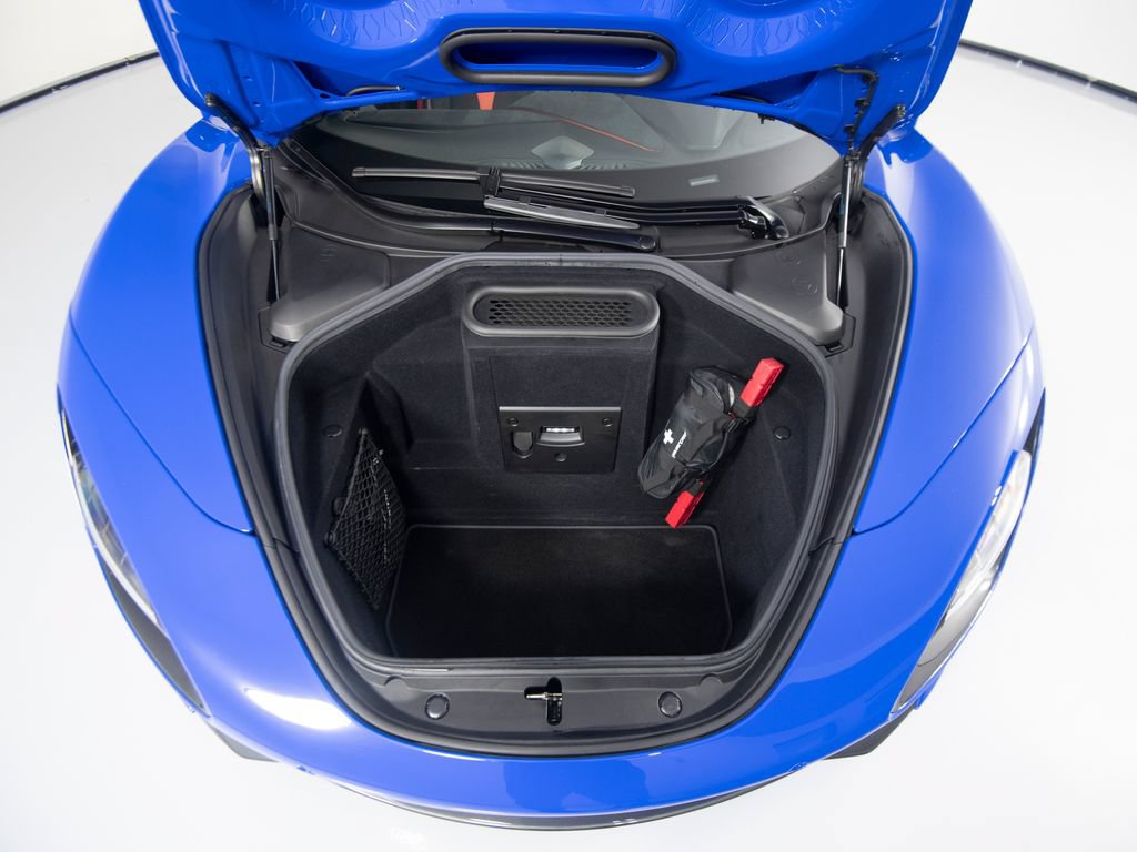 Used 2020 McLaren 720S Performance RWD image 45
