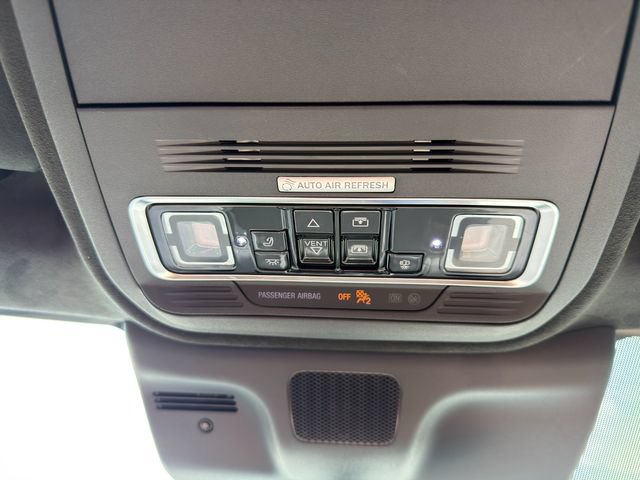 Used 2025 Lincoln Navigator Black Label AWD/4WD image 40