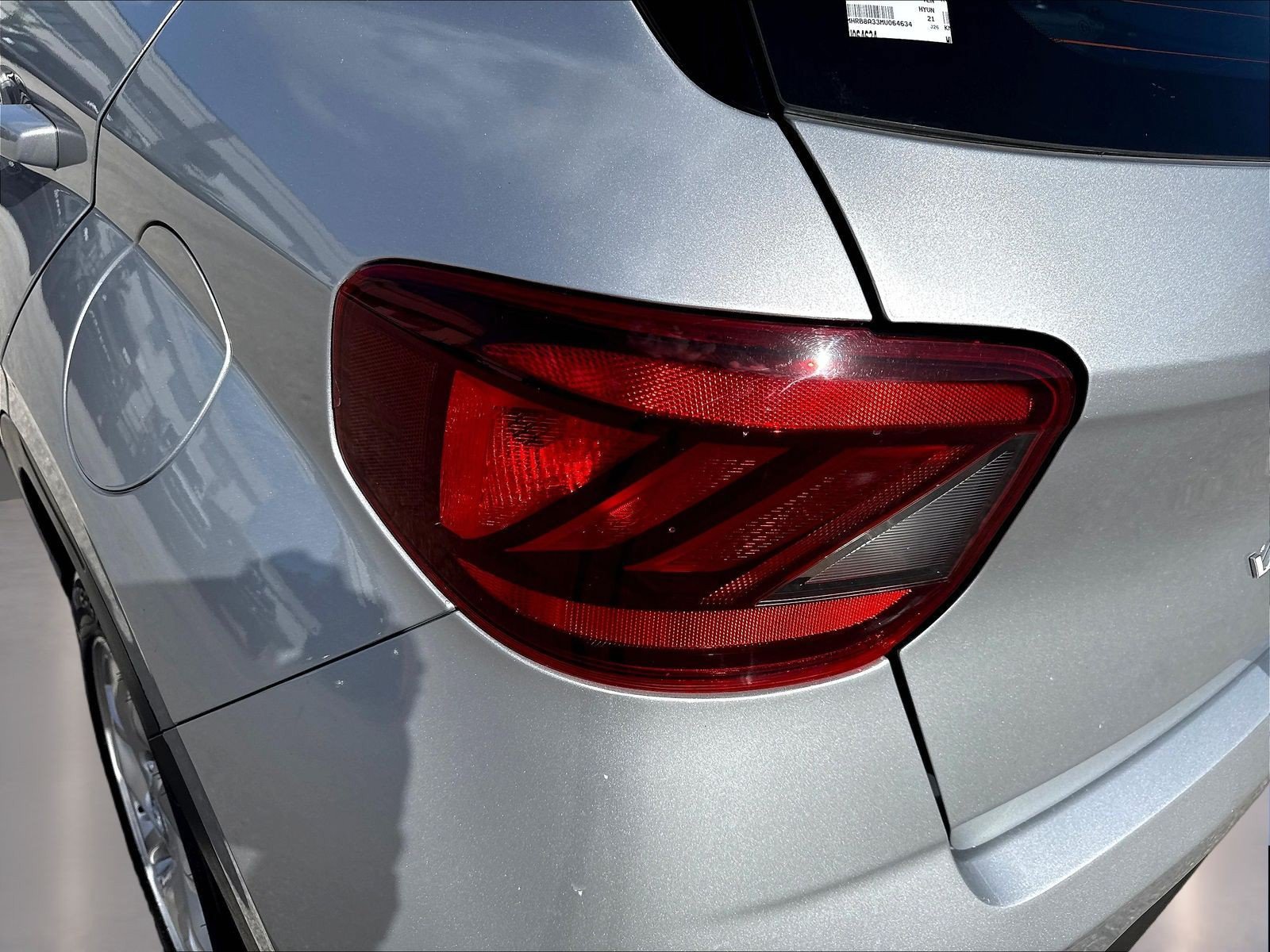 Used 2021 Hyundai Venue SE FWD image 25