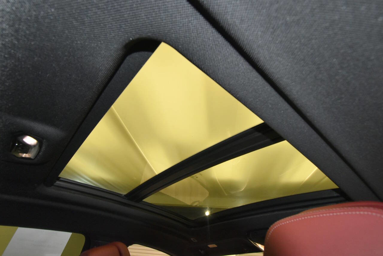 Used 2021 BMW X6 M50i w/ Premium Package image 17