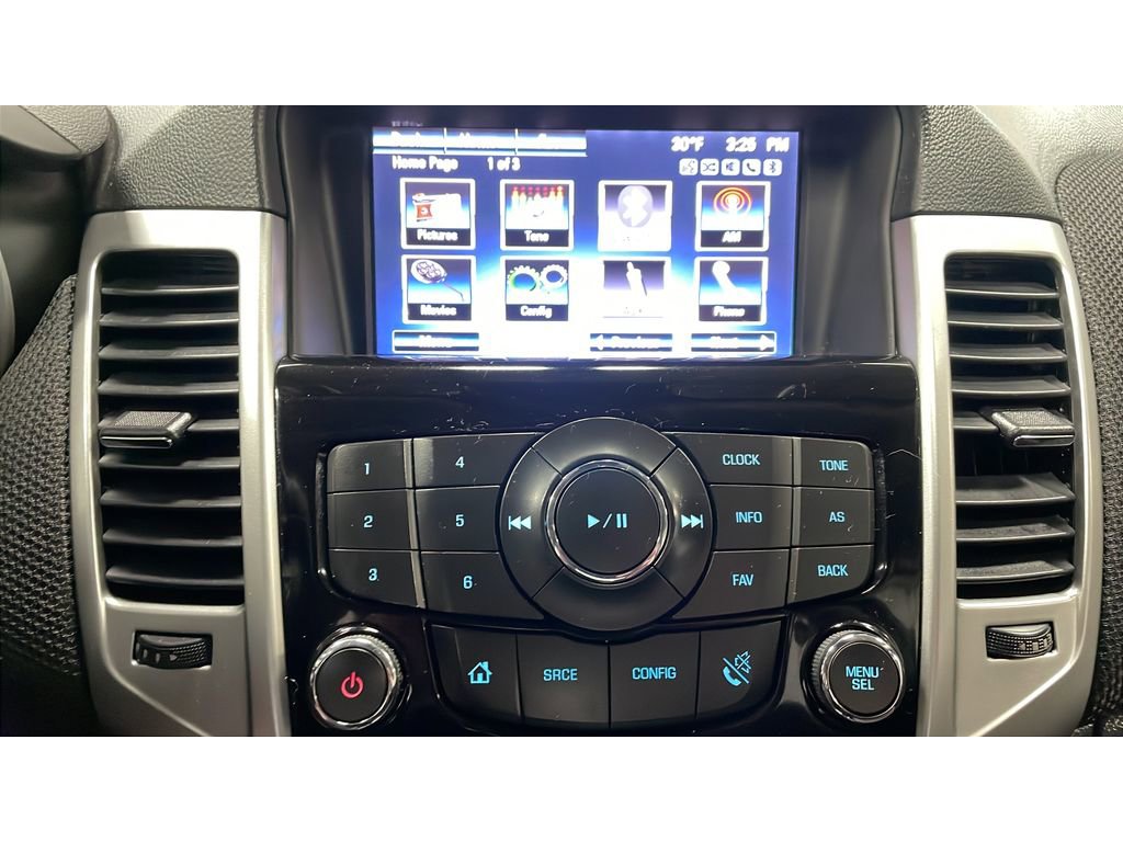 Used 2015 Chevrolet Cruze LT FWD image 13