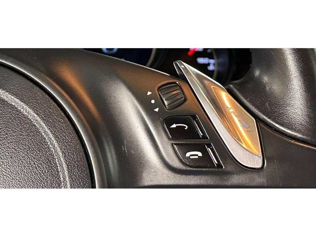 Used 2012 Porsche Panamera S image 26