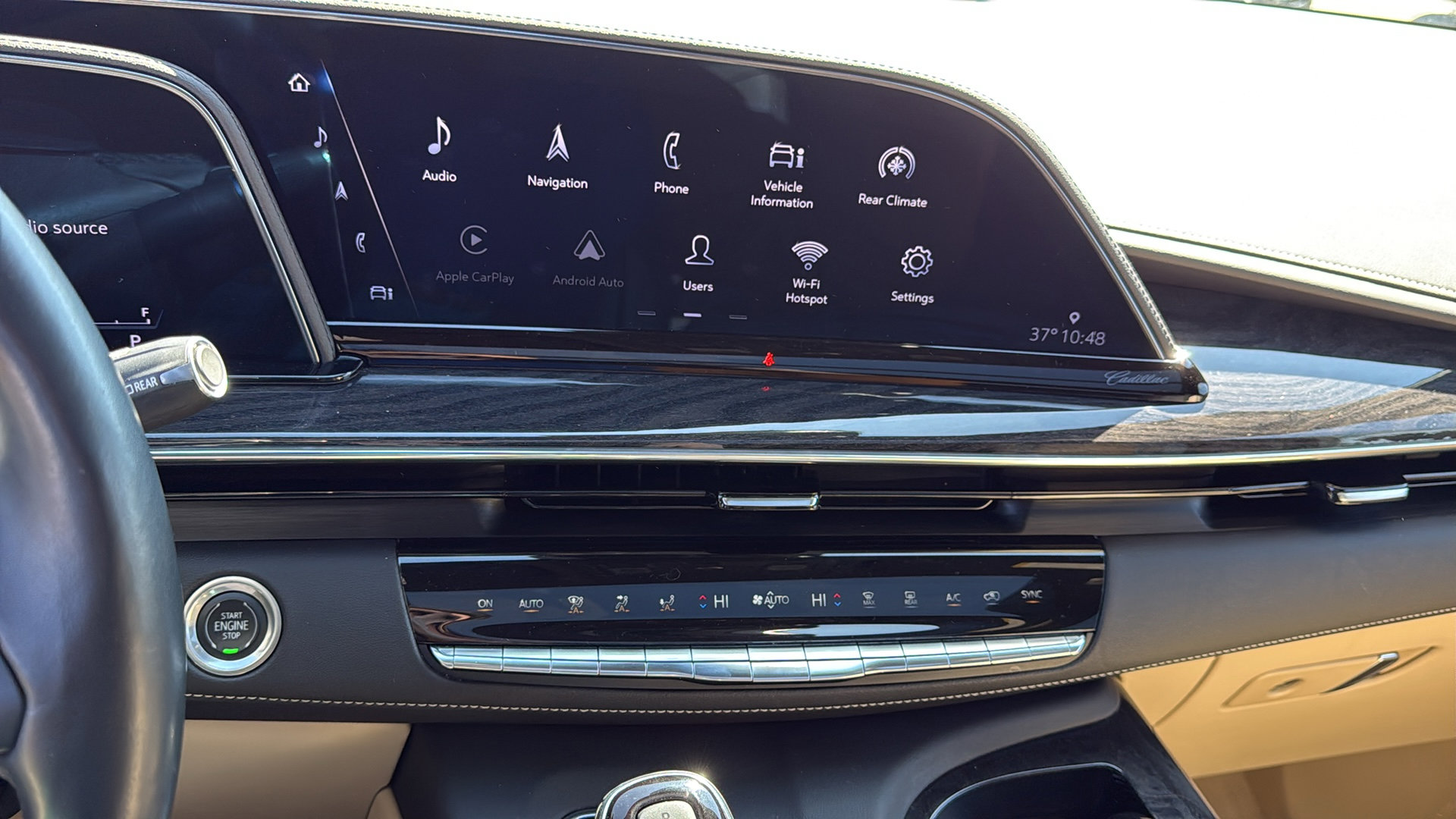 Certified 2022 Cadillac Escalade Premium Luxury w/ Performance Package image 19
