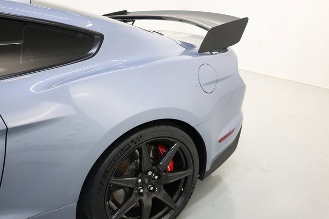 Used 2022 Ford Mustang Shelby GT500 w/ Carbon Fiber Track Pack image 62
