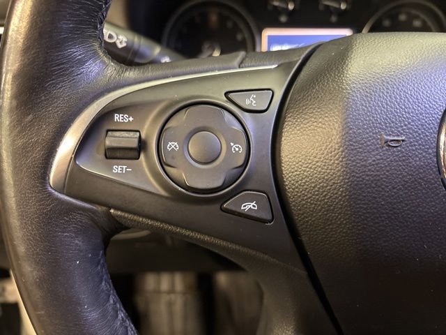 Used 2020 Buick Enclave Essence w/ Sound and Sites Package image 32