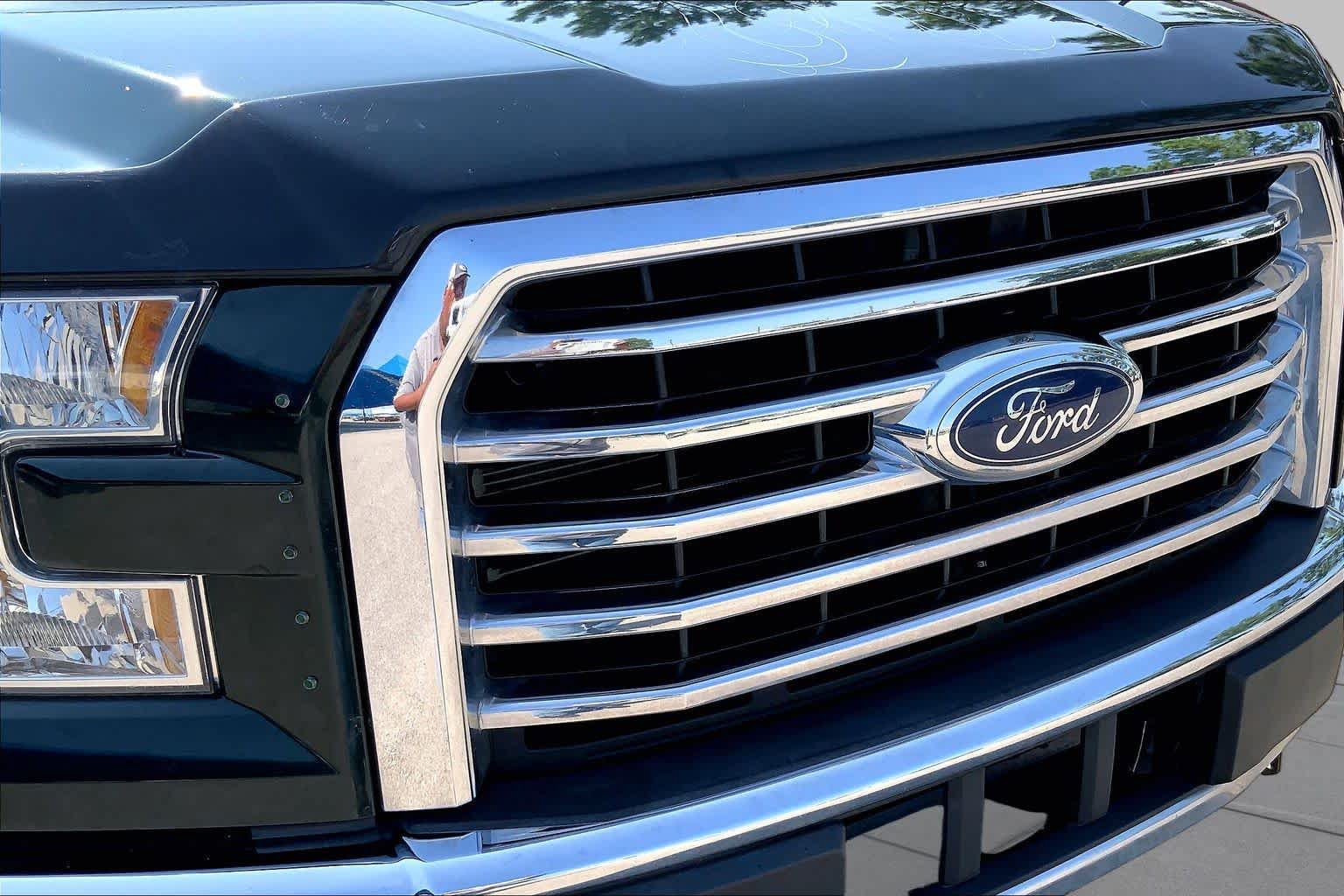 Used 2016 Ford F150 XLT w/ Equipment Group 301A Mid AWD/4WD image 29