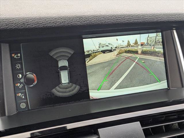 Used 2017 BMW X3 xDrive28i image 14