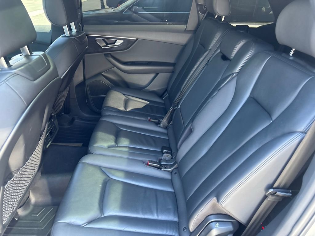 Used 2021 Audi Q7 3.0T Premium Plus w/ Premium Plus Package image 11