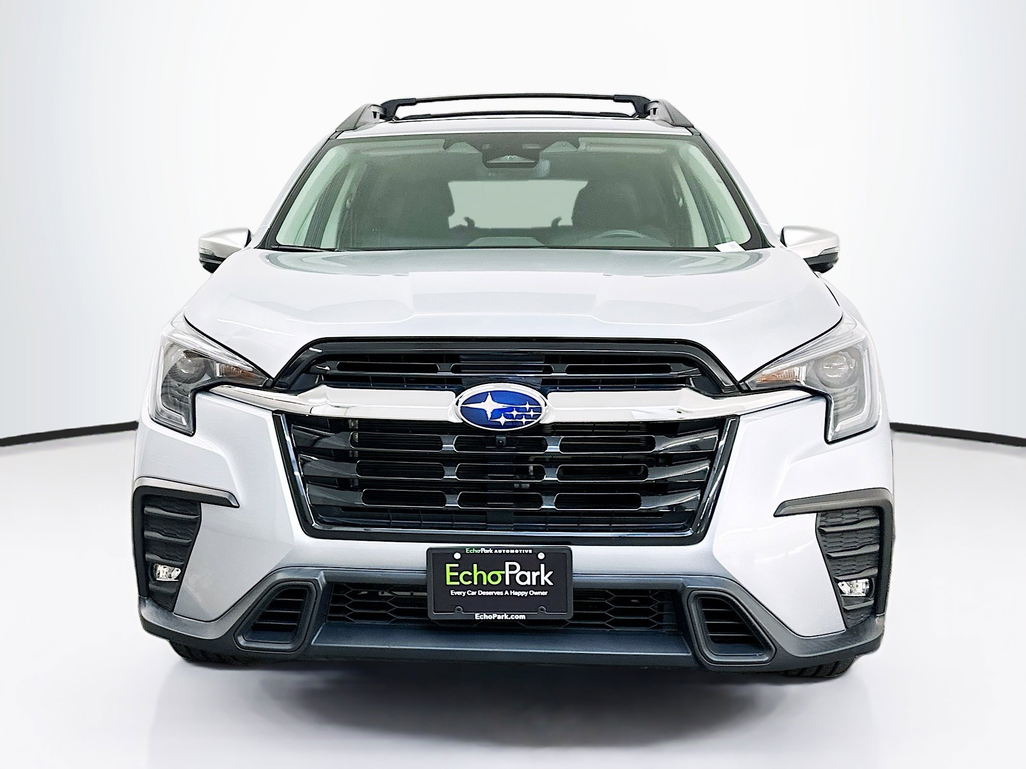 Used 2023 Subaru Ascent Limited w/ Technology Package image 2