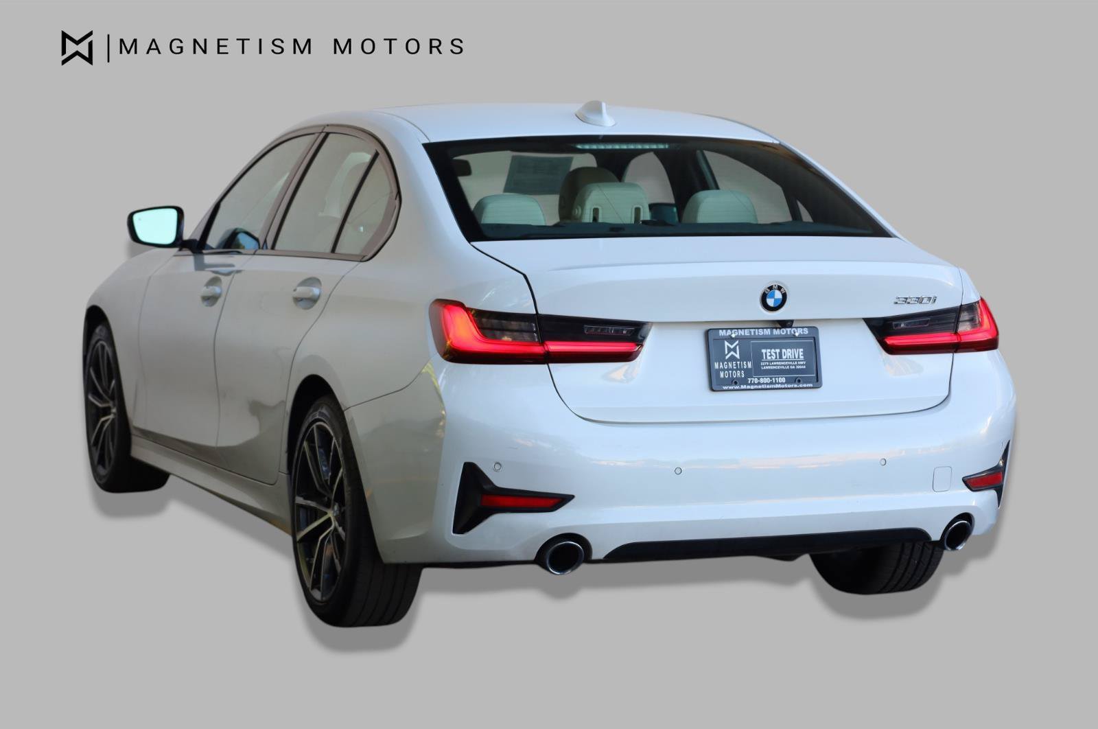 Used 2022 BMW 330i Sedan w/ Driving Assistance Package RWD image 10