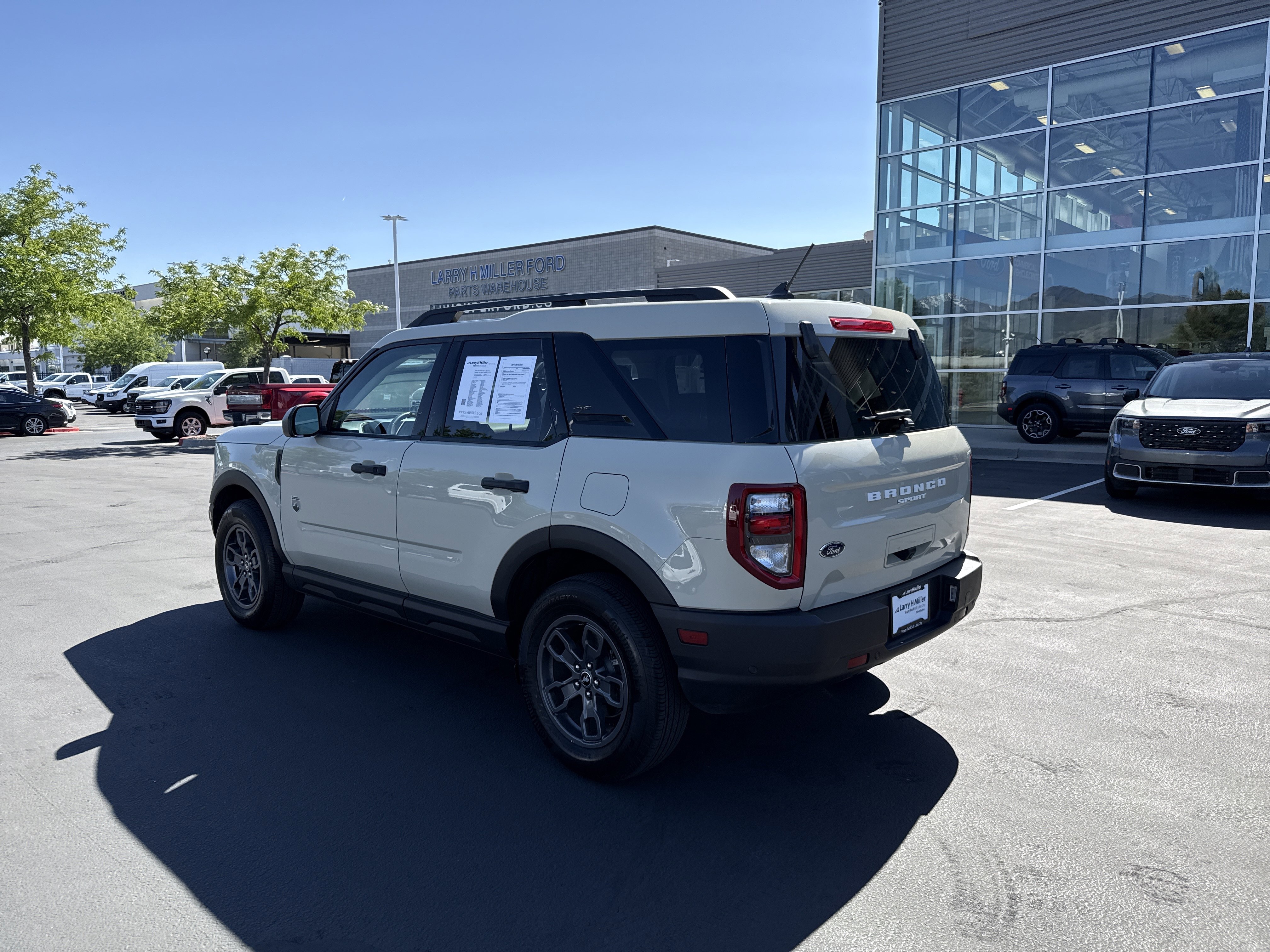 Used 2024 Ford Bronco Sport Big Bend w/ Convenience Package AWD/4WD image 3