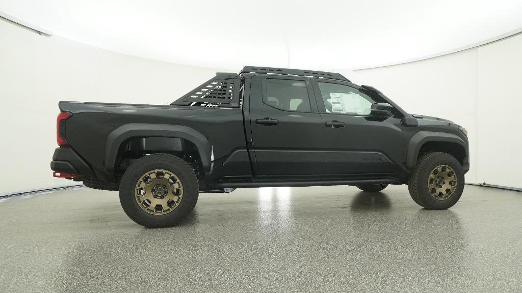 New 2025 Toyota Tacoma Trailhunter image 12