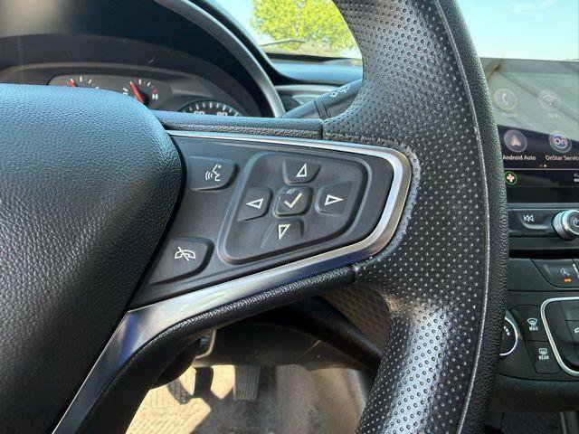Used 2024 Chevrolet Malibu LS w/ Driver Confidence Package FWD image 9