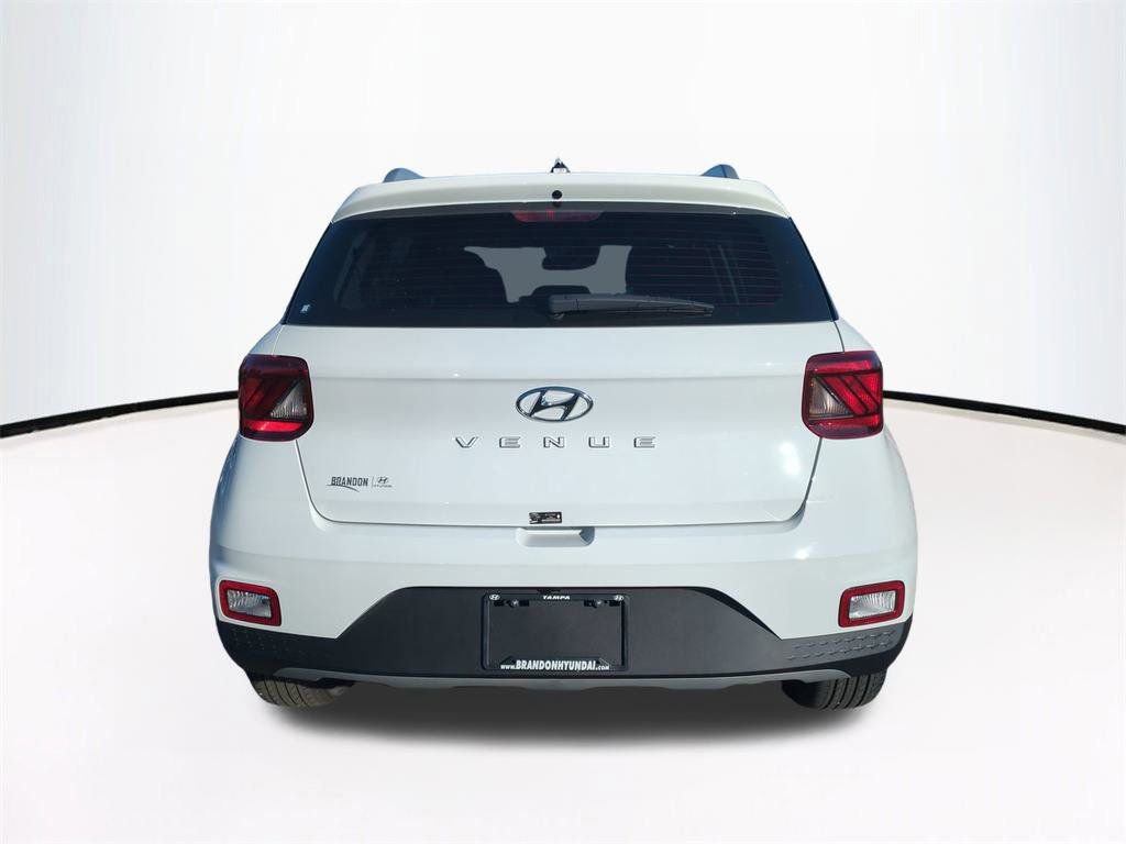 New 2026 Hyundai Venue SEL image 6